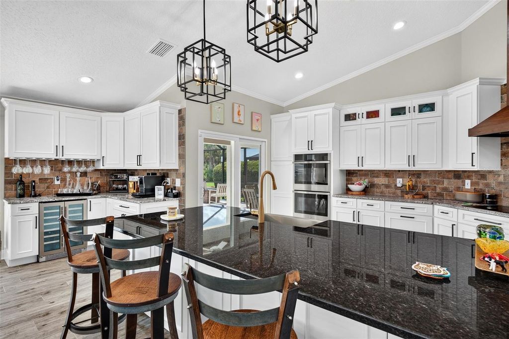 Image 63 of property listing at 6806 PLEASANT HILL ROAD, Bradenton, FL 34203