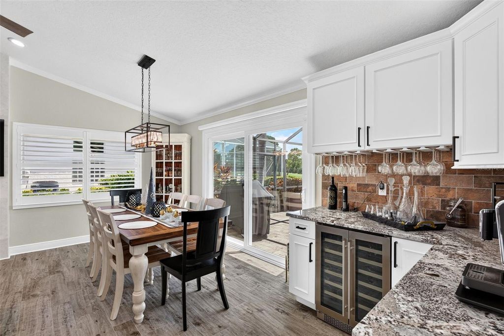 Image 67 of property listing at 6806 PLEASANT HILL ROAD, Bradenton, FL 34203
