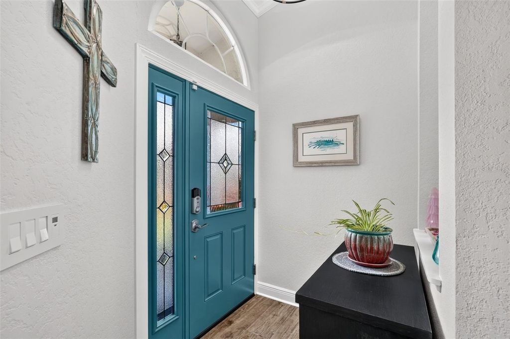 Image 9 of property listing at 6806 PLEASANT HILL ROAD, Bradenton, FL 34203
