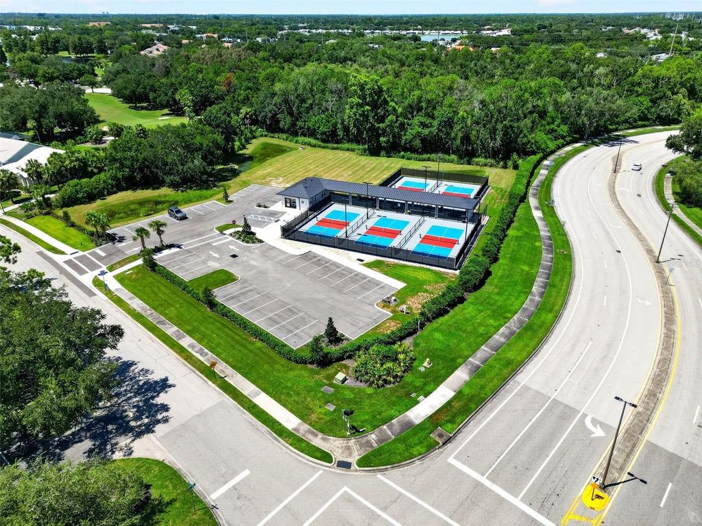 Image 95 of property listing at 6806 PLEASANT HILL ROAD, Bradenton, FL 34203