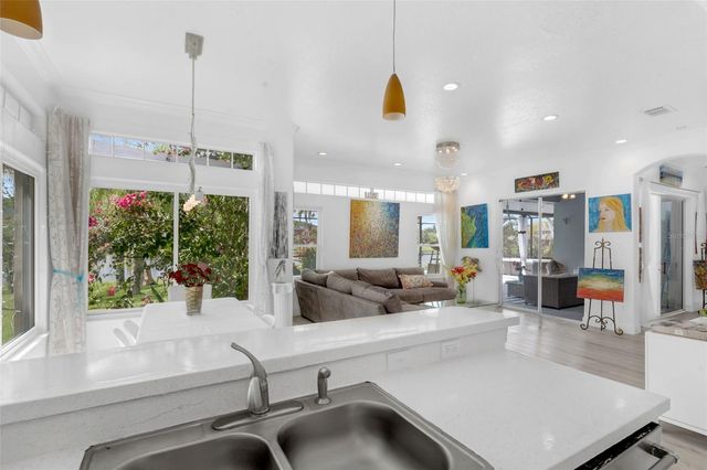 16120 BRISTOL LAKE CIRCLE, Orlando, FL 32828