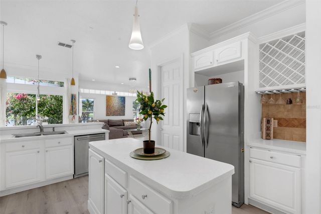 16120 BRISTOL LAKE CIRCLE, Orlando, FL 32828