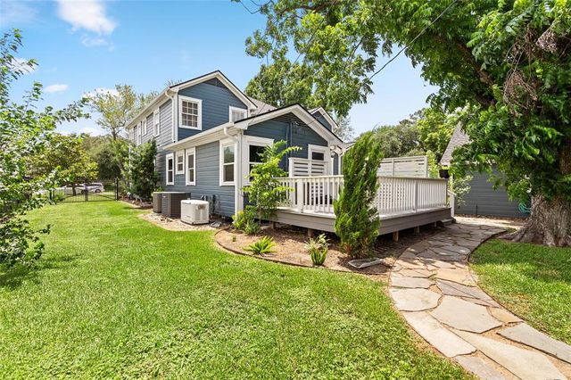 208 W 34th Street, Houston, TX 77018
