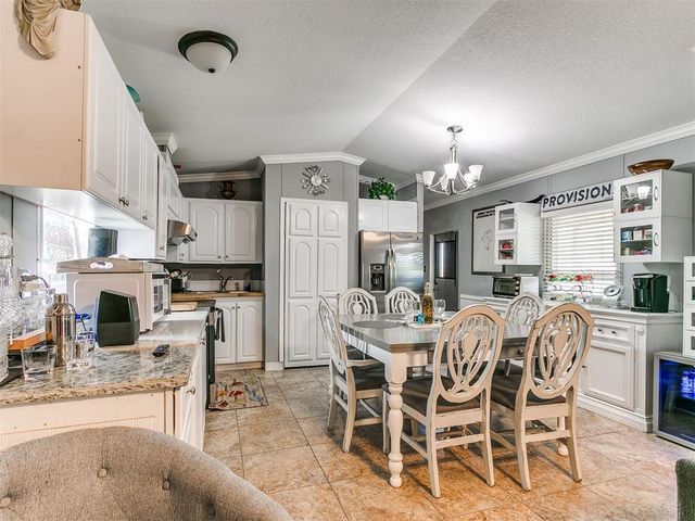 20630 Walker Road, Tecumseh, OK 74873