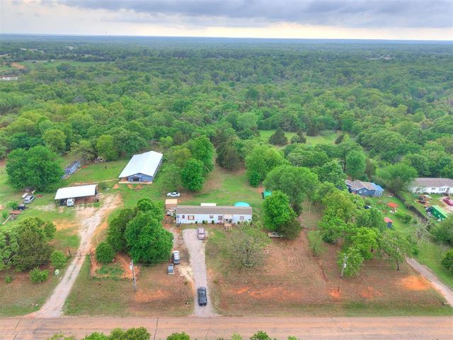 20630 Walker Road, Tecumseh, OK 74873