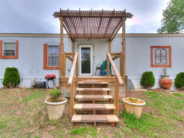 20630 Walker Road, Tecumseh, OK 74873