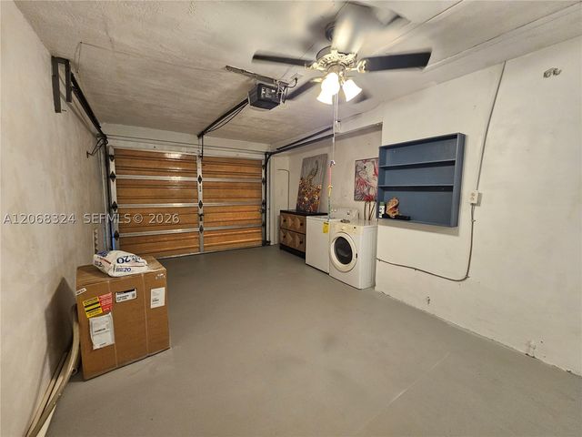 2661 NW 4th Ave, Pompano Beach, FL 33064