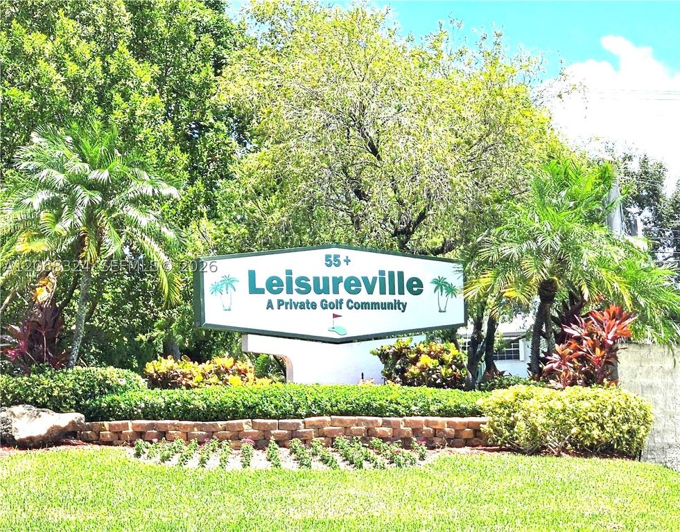 2661 NW 4th Ave, Pompano Beach, FL 33064