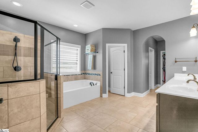 309 Tuxedo Lane, Greer, SC 29651