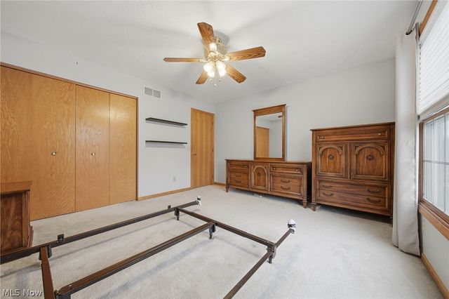 1365 Vermillion Drive, New Franklin, OH 44203