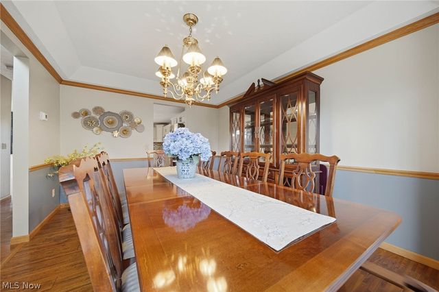 1365 Vermillion Drive, New Franklin, OH 44203