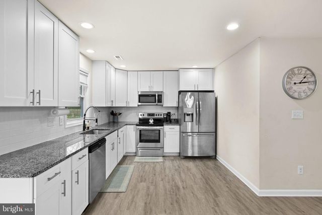 84 PINEWOOD LN., Colonial Beach, VA 22443