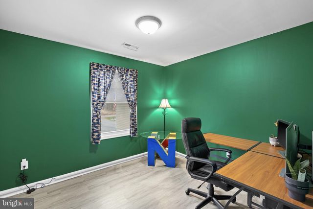 84 PINEWOOD LN., Colonial Beach, VA 22443