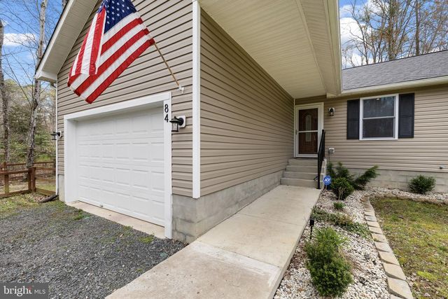 84 PINEWOOD LN., Colonial Beach, VA 22443