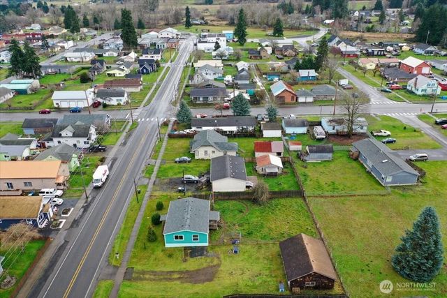 319 W 4th Avenue, Pe Ell, WA 98572