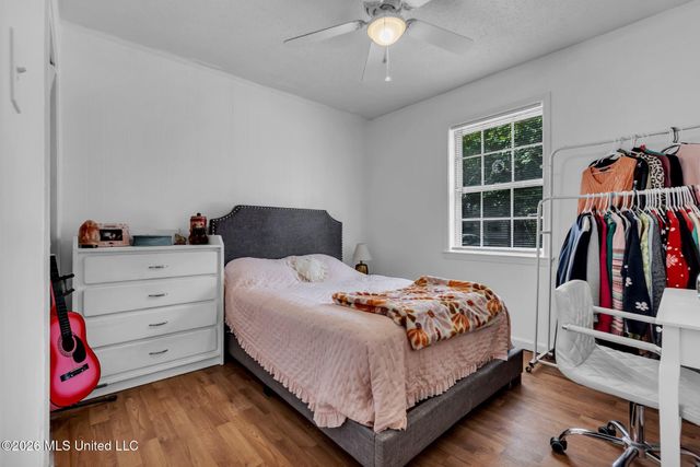 2219 Colonial Hills Drive, Southaven, MS 38671