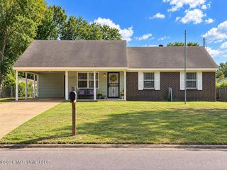 2219 Colonial Hills Drive, Southaven, MS 38671