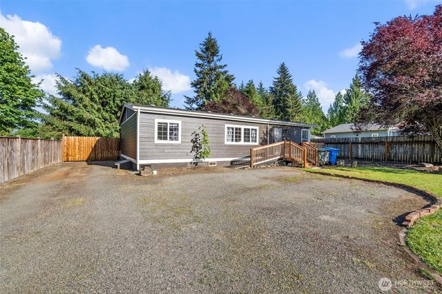 12109 241st Avenue Ct E, Buckley, WA 98321