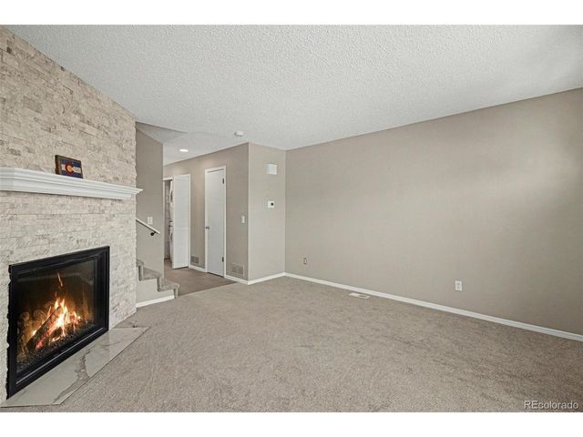 19774 Applewood Ct, Parker, CO 80138