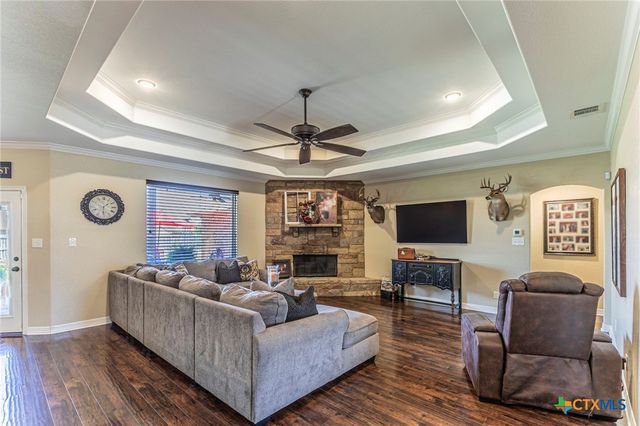 253 RANGER Boulevard, Salado, TX 76571