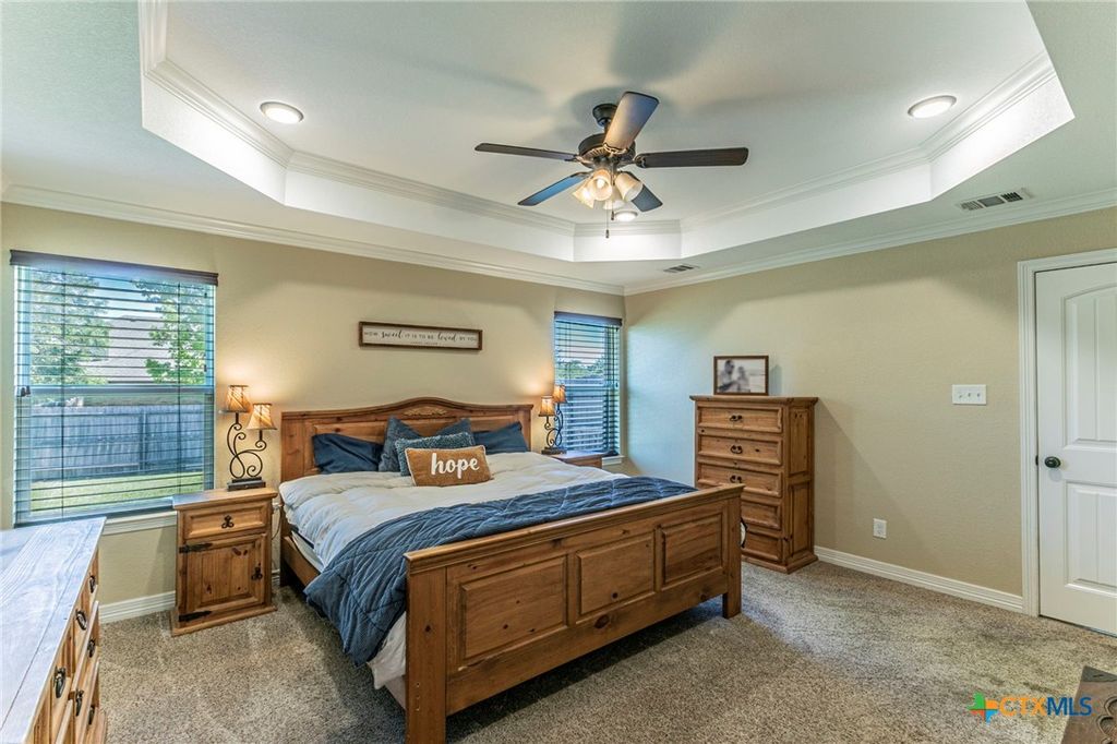 Image 16 of property listing at 253 RANGER Boulevard, Salado, TX 76571