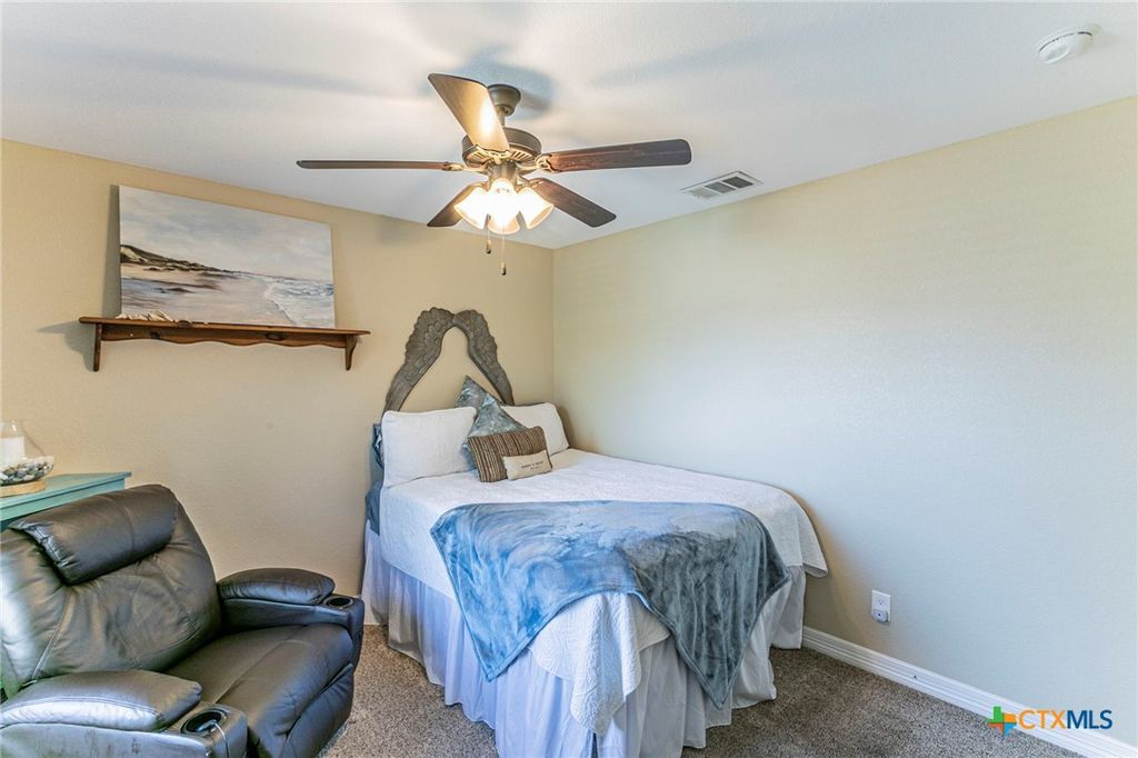 Image 30 of property listing at 253 RANGER Boulevard, Salado, TX 76571