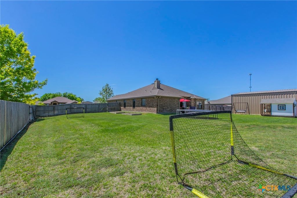 Image 42 of property listing at 253 RANGER Boulevard, Salado, TX 76571