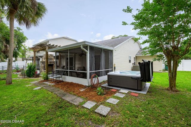 1031 Grand Hickory Circle, Holly Hill, FL 32117