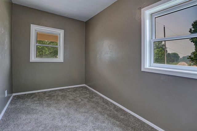 N4810 COUNTY ROAD B, New London, WI 54916