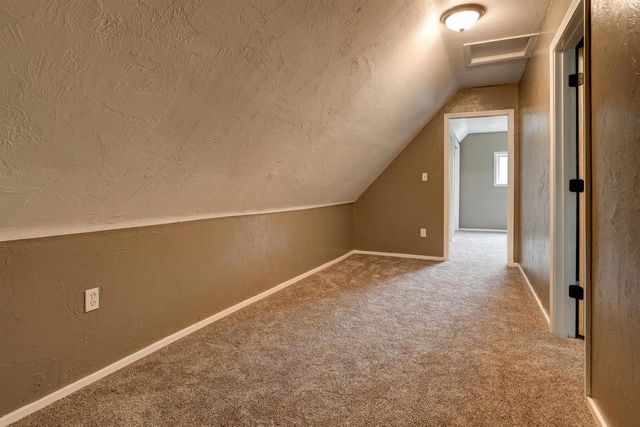 N4810 COUNTY ROAD B, New London, WI 54916