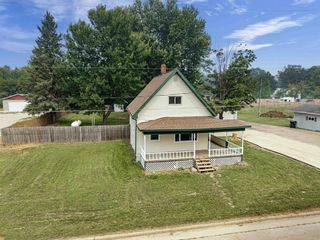 N4810 COUNTY ROAD B, New London, WI 54916