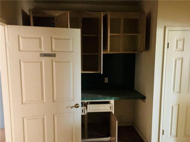 611 Lincoln Ave, Robstown, TX 78380