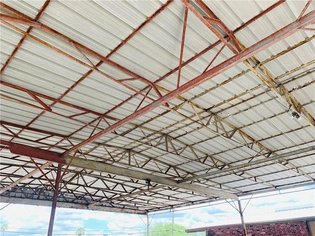 611 Lincoln Ave, Robstown, TX 78380