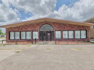 611 Lincoln Ave, Robstown, TX 78380