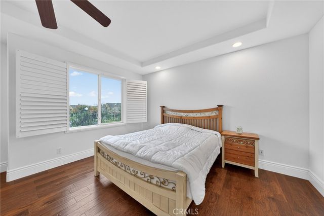 27637 Olive Mill Court, Valencia, CA 91354