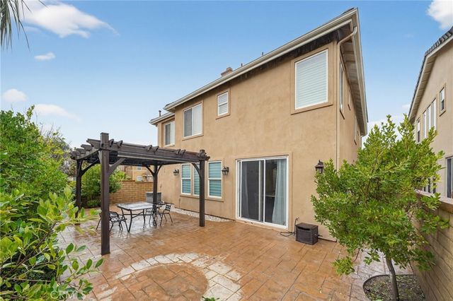 27637 Olive Mill Court, Valencia, CA 91354