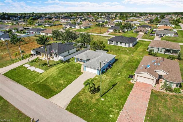 1621 NW 18th ST, Cape Coral, FL 33993
