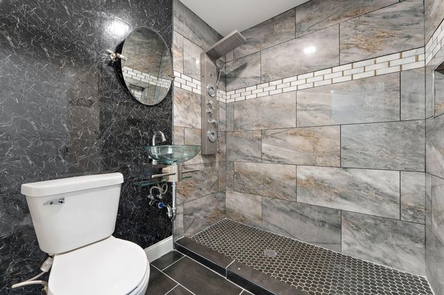 611 Old Forge Road, Valparaiso, IN 46385