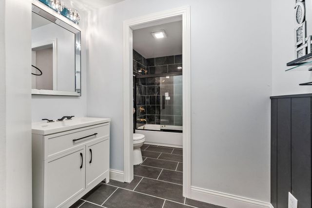611 Old Forge Road, Valparaiso, IN 46385
