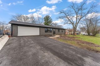611 Old Forge Road, Valparaiso, IN 46385