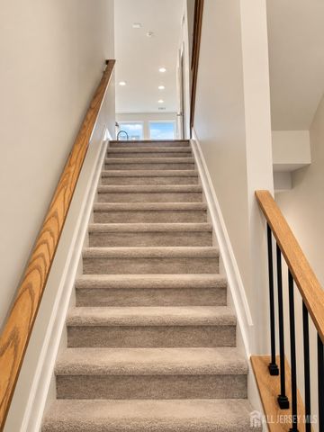 220 Lyla Lane, New Brunswick, NJ 08901
