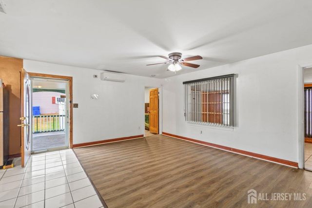 74 Beaverdale Lane, Willingboro, NJ 08046