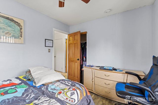 74 Beaverdale Lane, Willingboro, NJ 08046