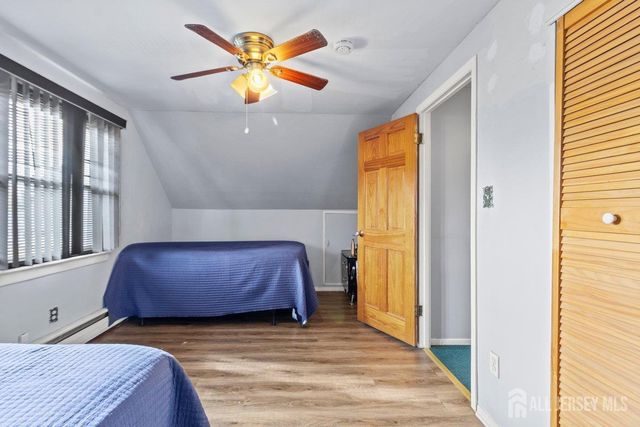 74 Beaverdale Lane, Willingboro, NJ 08046