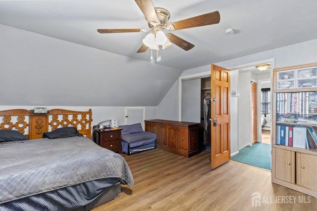 74 Beaverdale Lane, Willingboro, NJ 08046