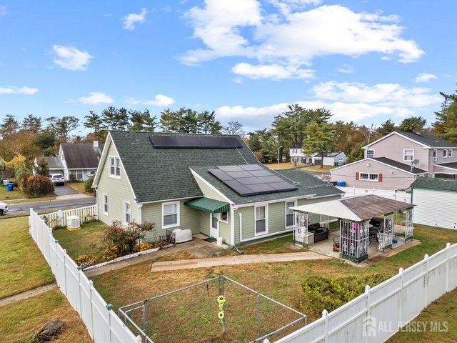 74 Beaverdale Lane, Willingboro, NJ 08046