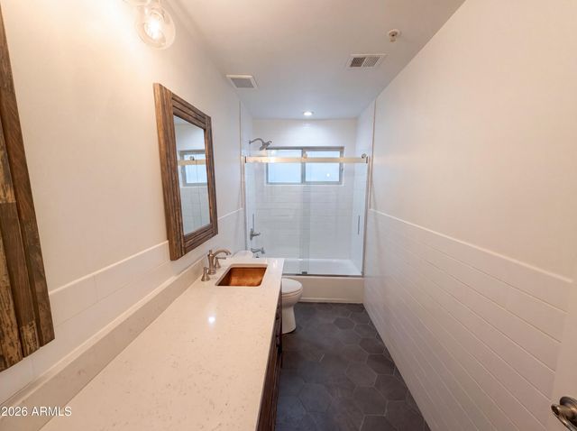 9153 E PALM TREE Drive, Scottsdale, AZ 85255