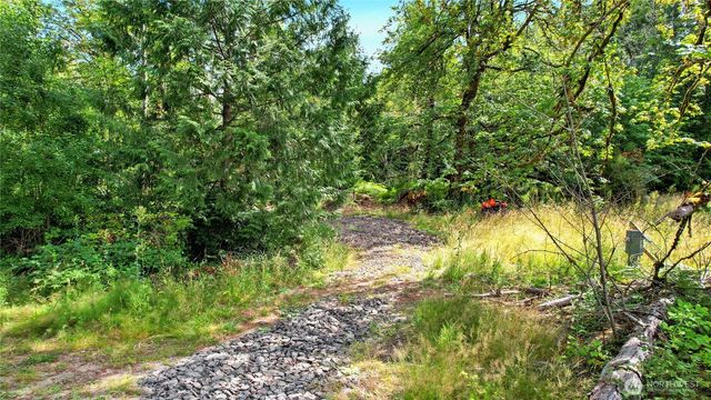 3853 146th Avenue SW, Lakebay, WA 98349
