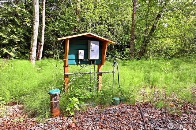 3853 146th Avenue SW, Lakebay, WA 98349