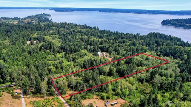 3853 146th Avenue SW, Lakebay, WA 98349